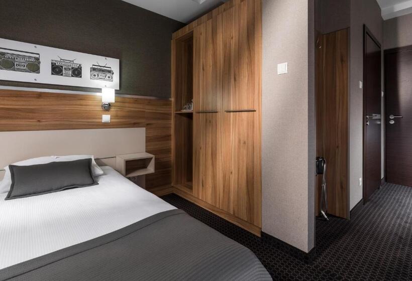 标准单人间, Beethoven