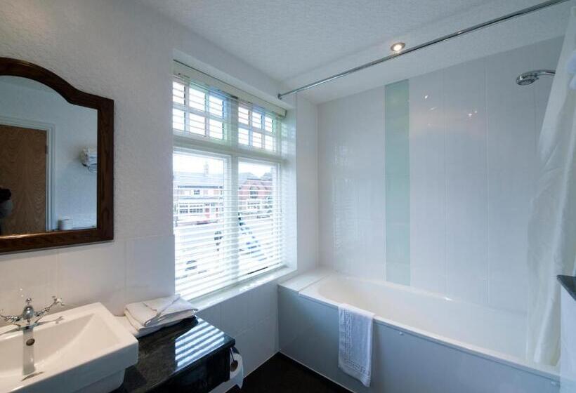 חדר דלוקס, Brambletye