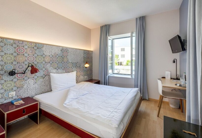 Pokój Standard Jednoosobowy, Bären Self Check In