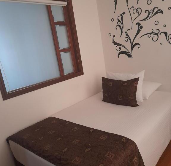 اتاق استاندارد یک نفره, Confort Bogota