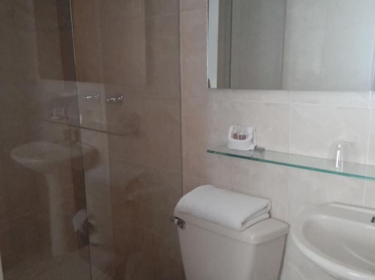 اتاق استاندارد یک نفره, Confort Bogota