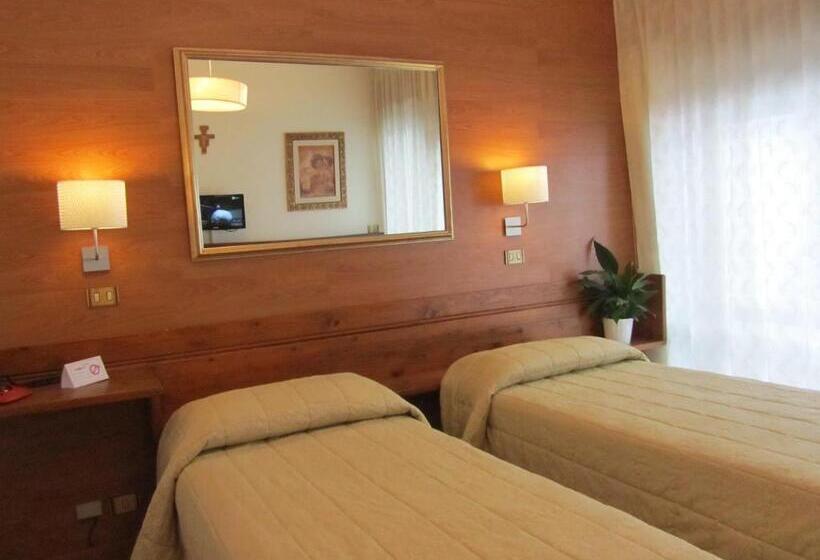 غرفة قياسية, Corona