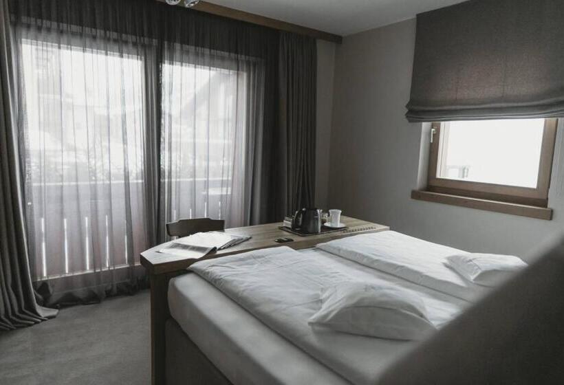 Номер Стандарт с Балконом, Eco & Wellness Boutique Hotel Sonne