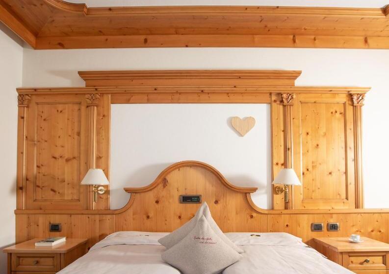 اتاق استاندارد, Galli