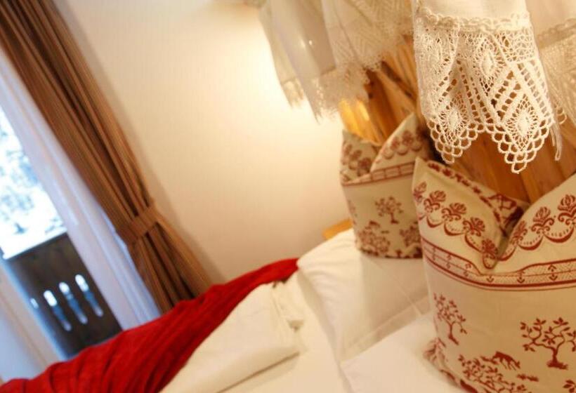 סוויטה, Gardenia