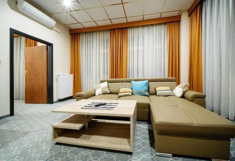 带1个卧室的豪华公寓, Skyhotelgwarna