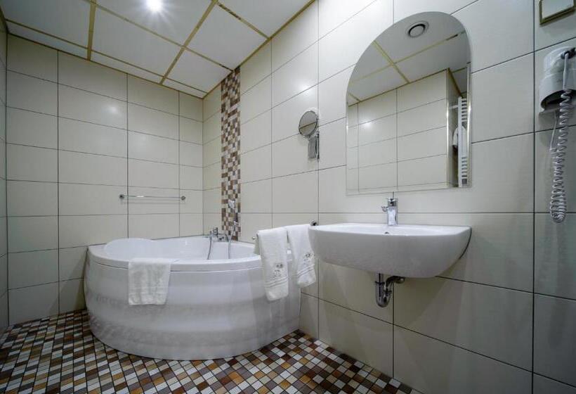 Апартаменты Deluxe 1 Спальня, Skyhotelgwarna