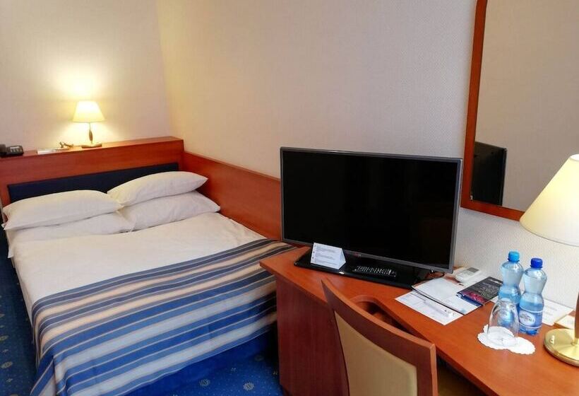 标准间, Skyhotelgwarna