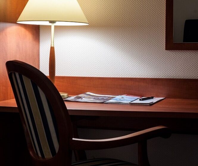 标准单人间, Skyhotelgwarna