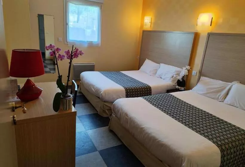 スタンダード４人部屋, Hôtel Estuaire