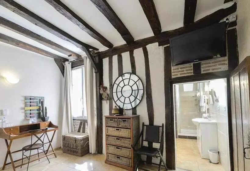 キングサイズベッドのスタンダードルーム, Hôtel Restaurant Chambre Insolite Spa   Le Xii De Luynes