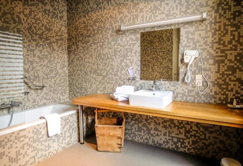 غرفة قياسية, La Merveilleuse By Infiniti Hôtel