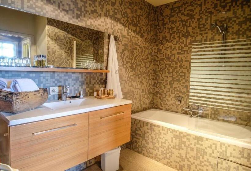 غرفة عائلية, La Merveilleuse By Infiniti Hôtel