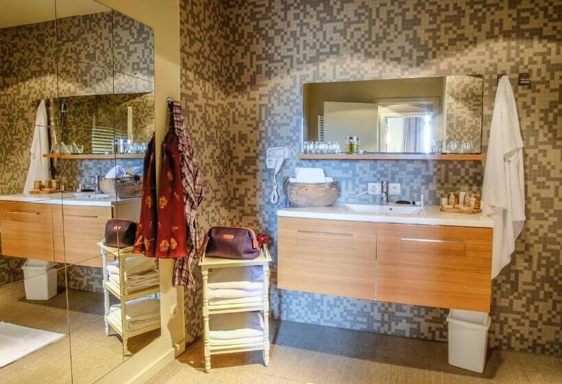 غرفة عائلية, La Merveilleuse By Infiniti Hôtel