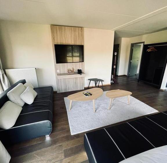 إستوديو سوبيريور, La Merveilleuse By Infiniti Hôtel