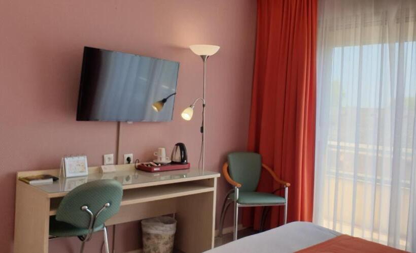 수피리어 룸, Logis Hôtel & Restaurant Le Fleurance