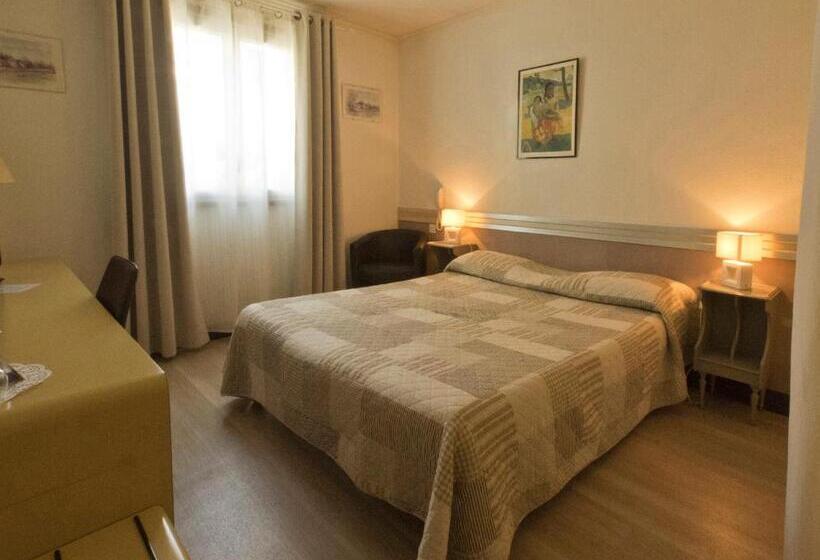 标准间, Les Oliviers