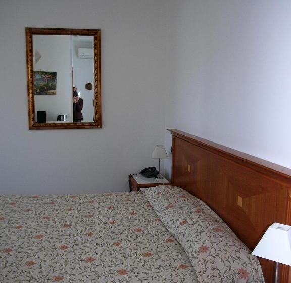 带海景的标准房, Lido