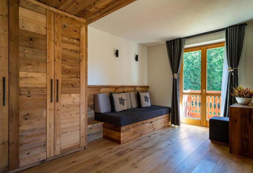 חדר משפתחתי סופריור, Lo Scoiattolo