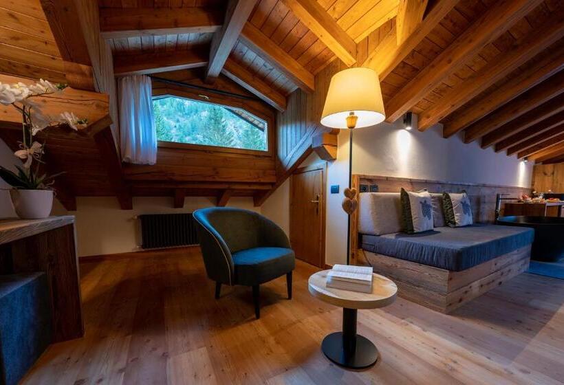 סוויטה, Lo Scoiattolo