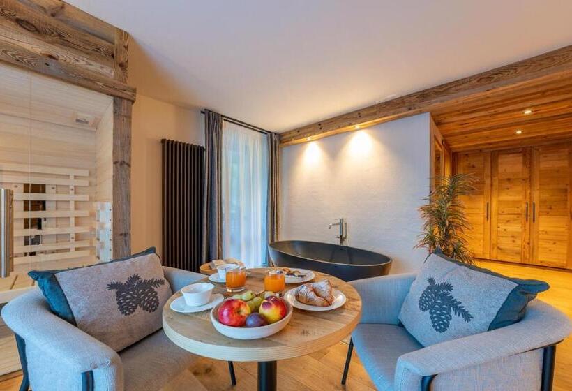 סוויטה, Lo Scoiattolo