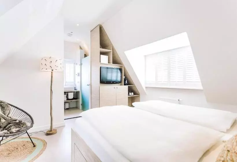 Comfort-sviitti, Logement Overzee