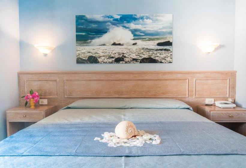 스탠다드 발코니 룸, Marelba