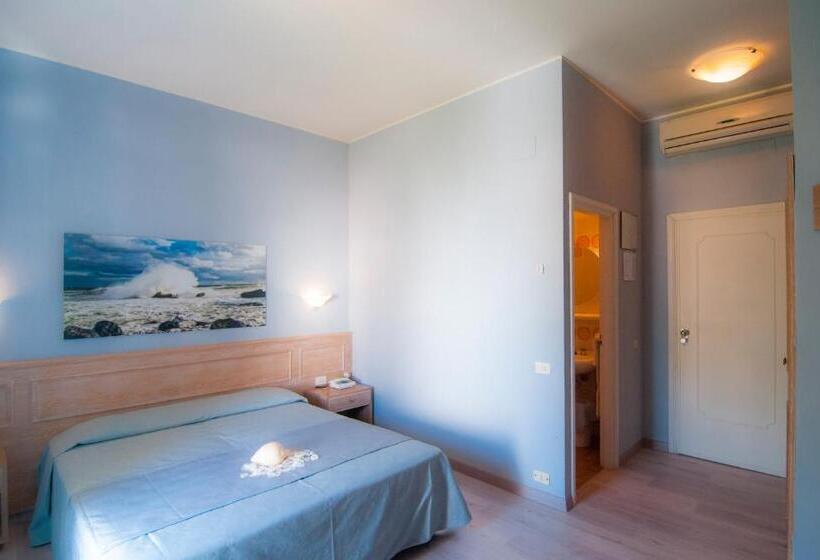 패밀리 룸, Marelba