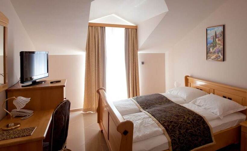 חדר סטנדרט, Miramare