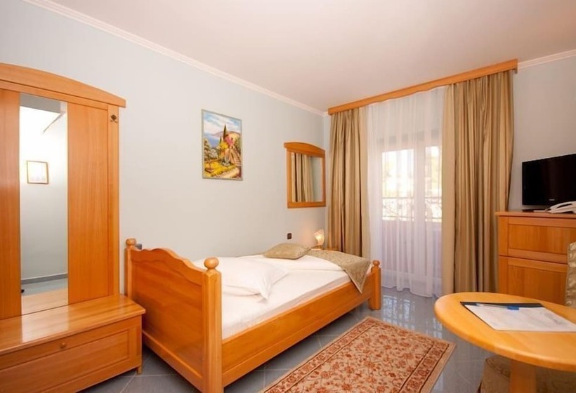 חדר סטנדרט יחיד, Miramare