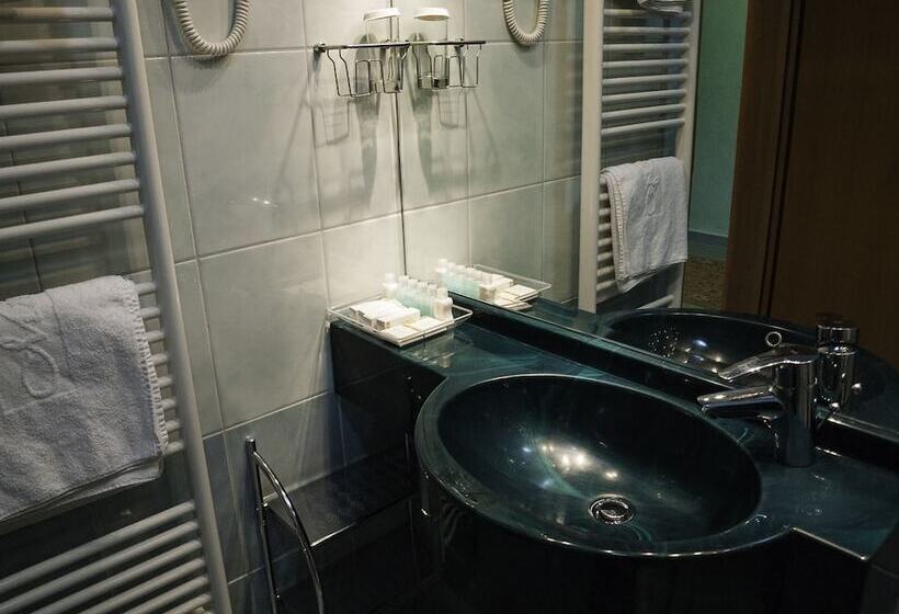 חדר סטנדרט, Miramare