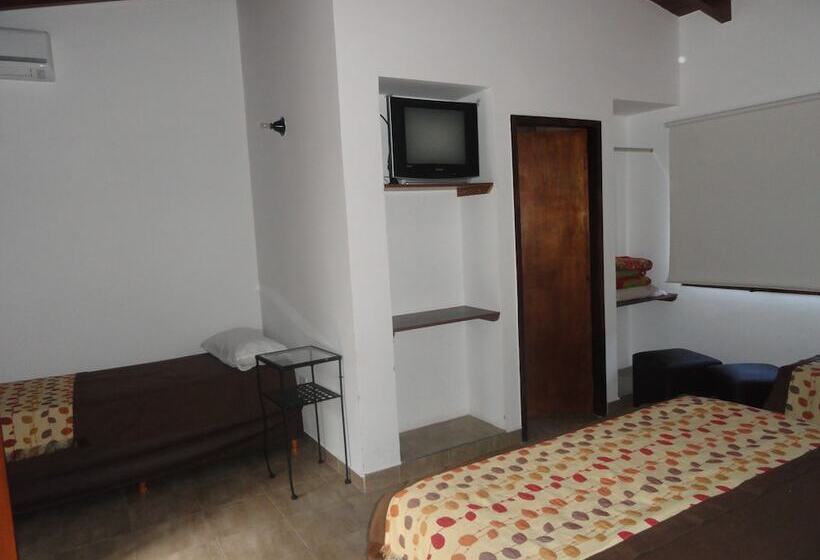 Четырехместный Номер Стандарт, Munay Hotel Cafayate