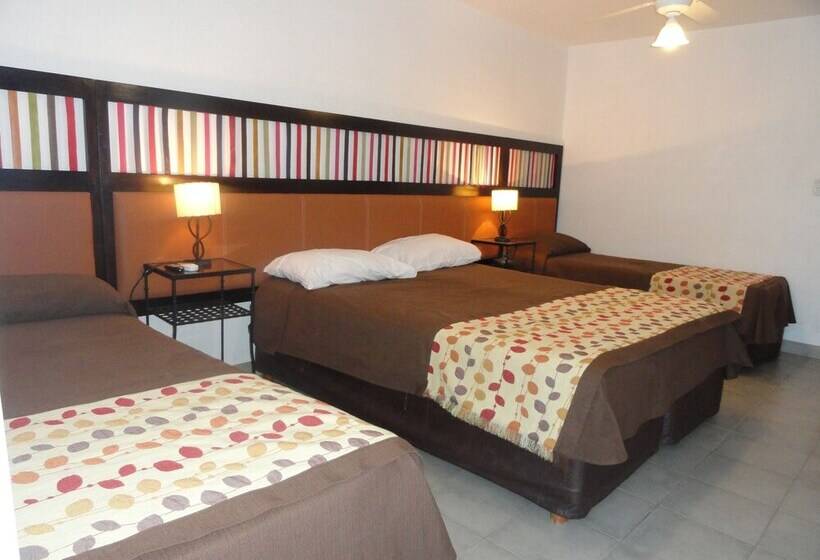 スタンダード４人部屋, Munay Hotel Cafayate