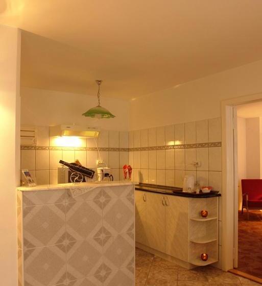 １ベッドルームアパートメント, Natural