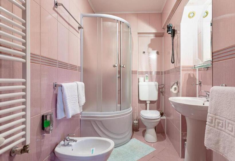 デラックススタジオ, Natural