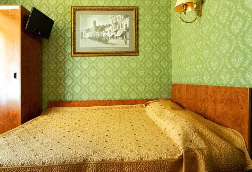 スタンダード４人部屋, Natural