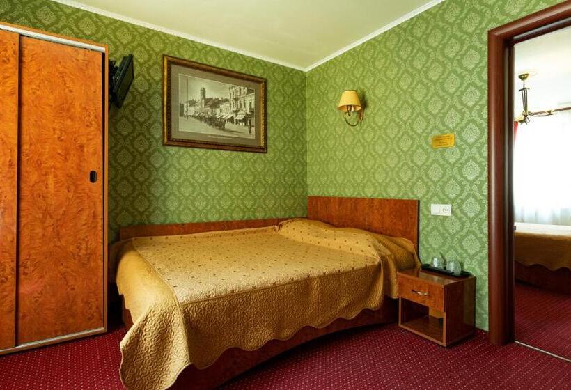 スタンダード４人部屋, Natural