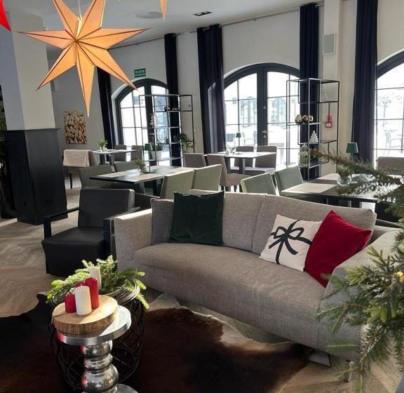 חדר דלוקס, Pałac Jugowice