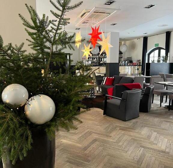 חדר דלוקס, Pałac Jugowice