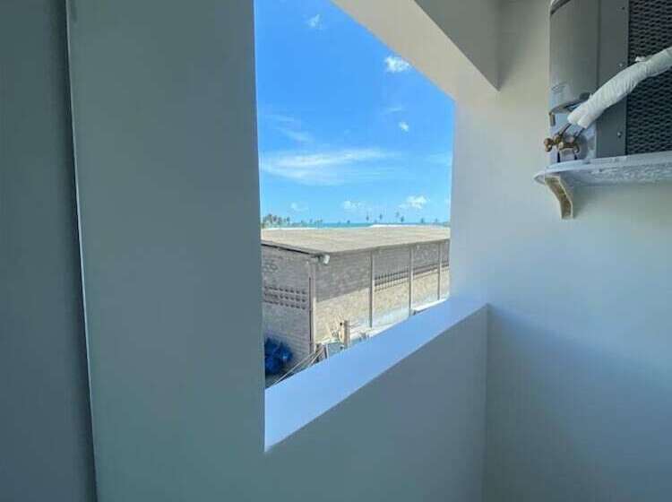 基本间, Palmanova