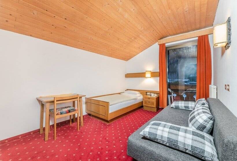 标准单人间, Pontives