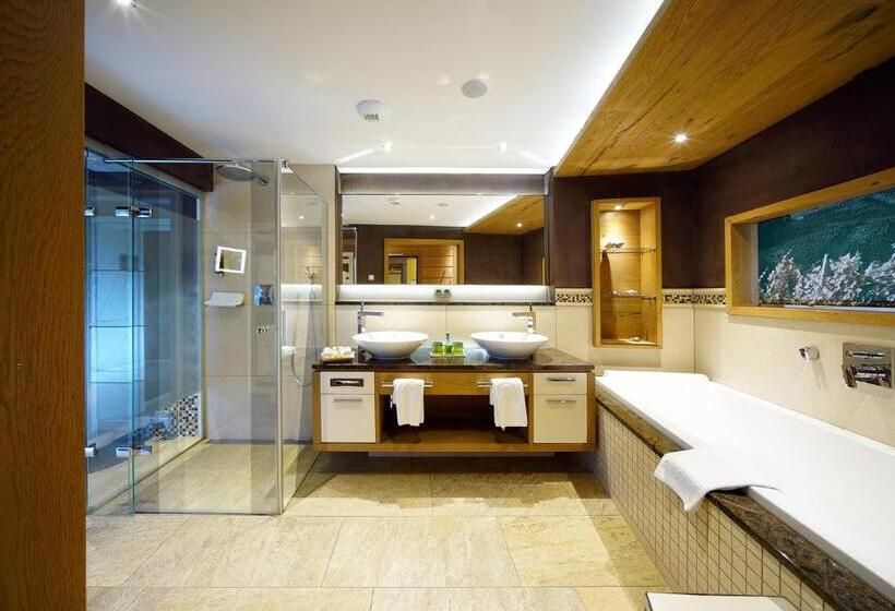 סוויטת ג'וניור סופריור, Rebstock Durbach