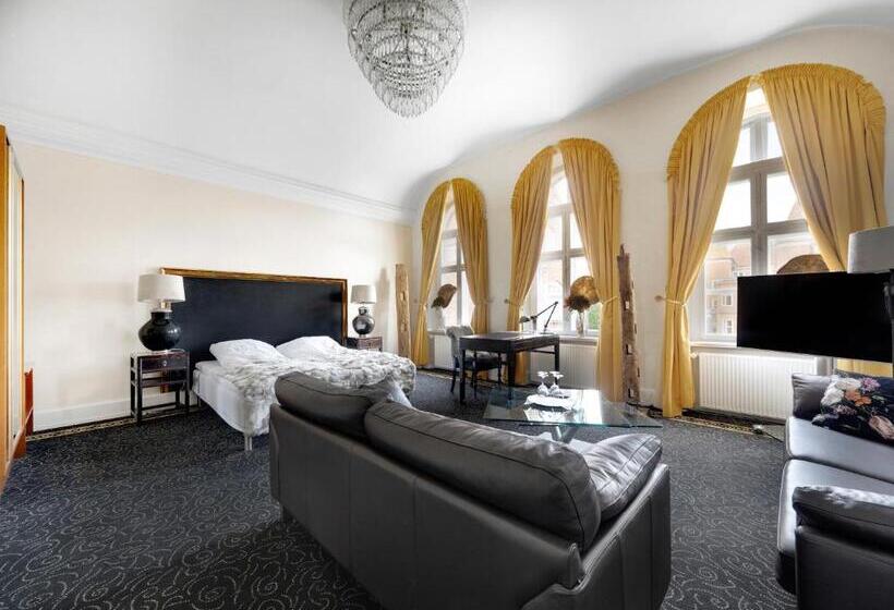 Люкс, Ringkøbing