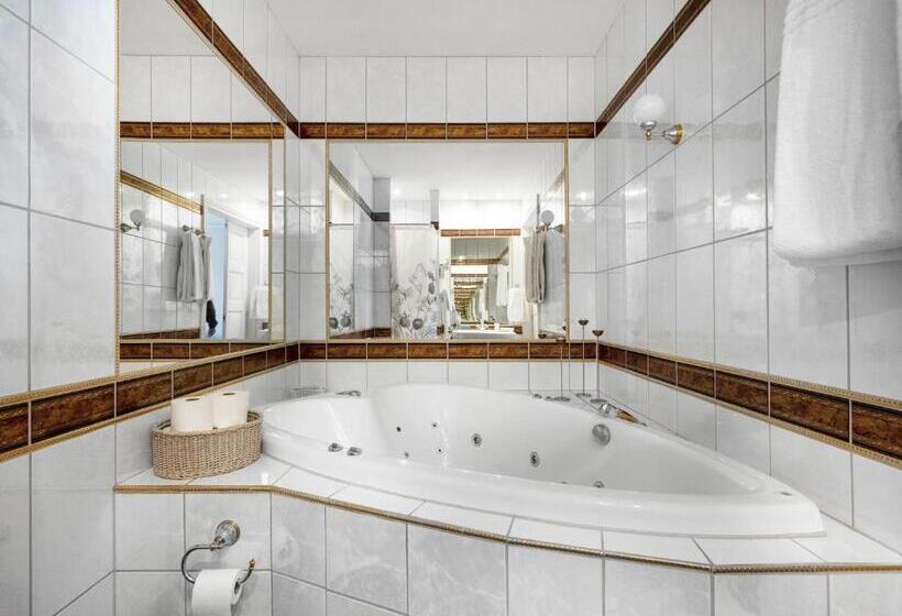 Люкс, Ringkøbing