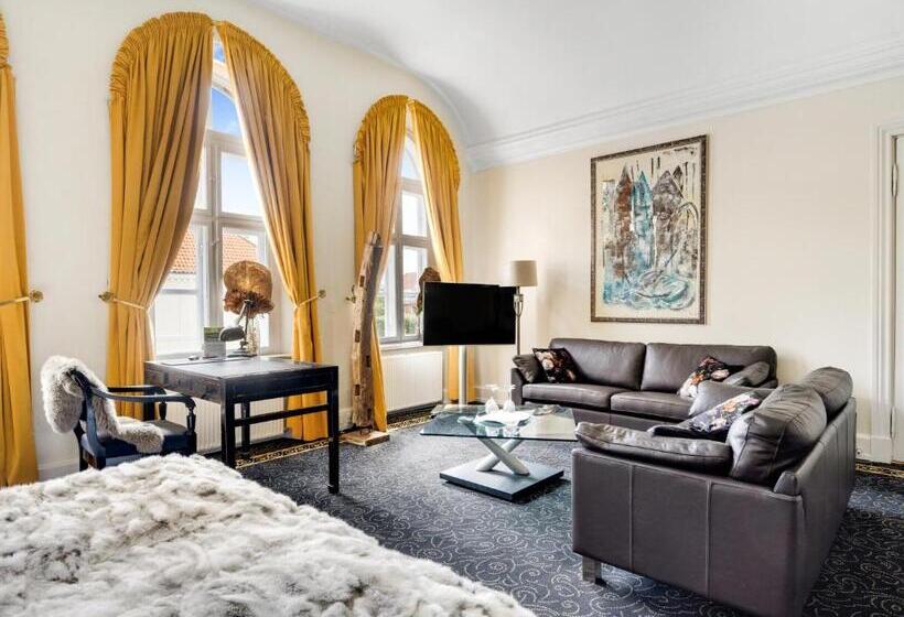 Люкс, Ringkøbing