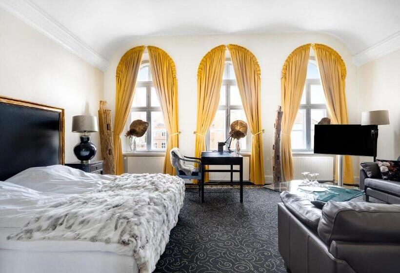 Люкс, Ringkøbing