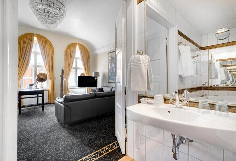 Люкс, Ringkøbing