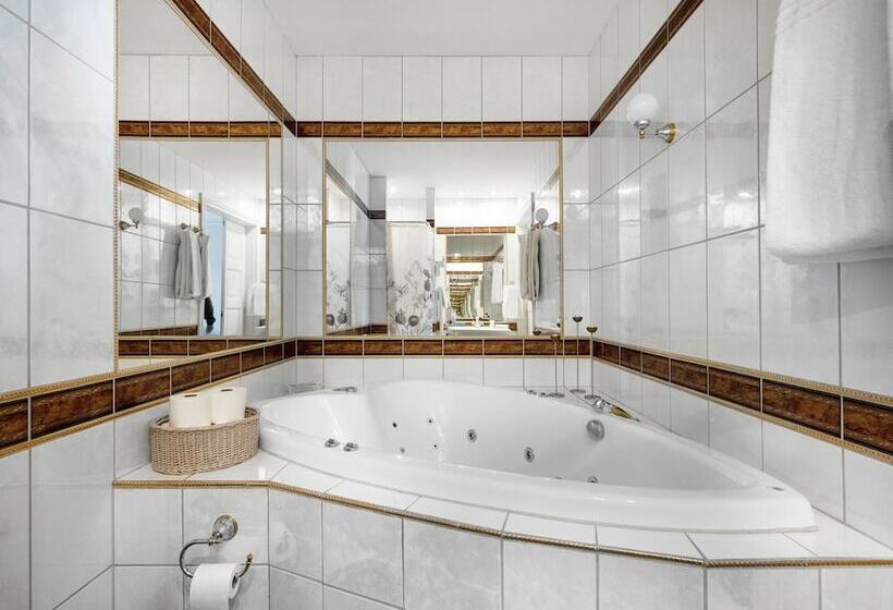 Люкс, Ringkøbing