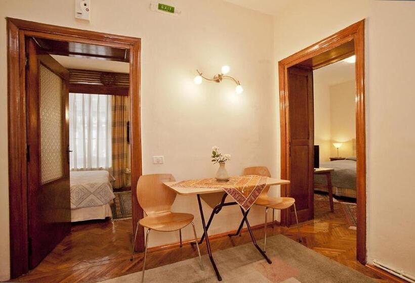 جناح غرفتين نوم, Vila Camelia