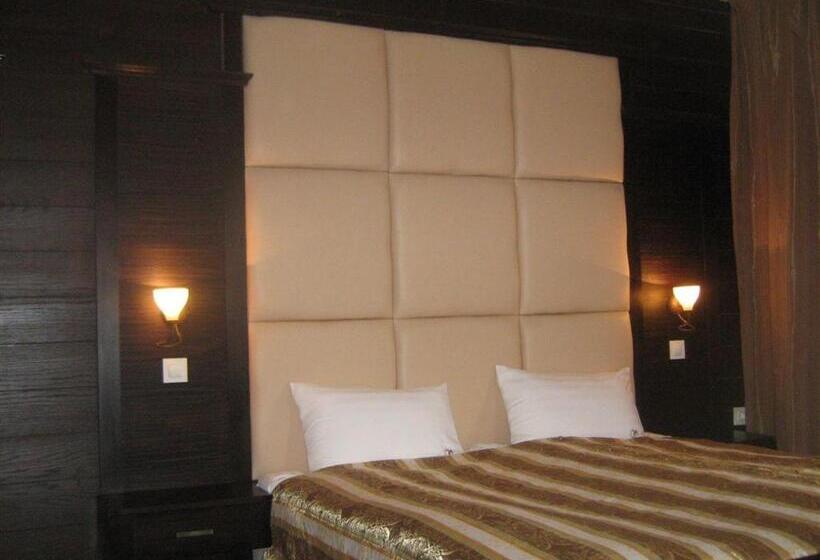 Студия Стандарт, Villa Ofir